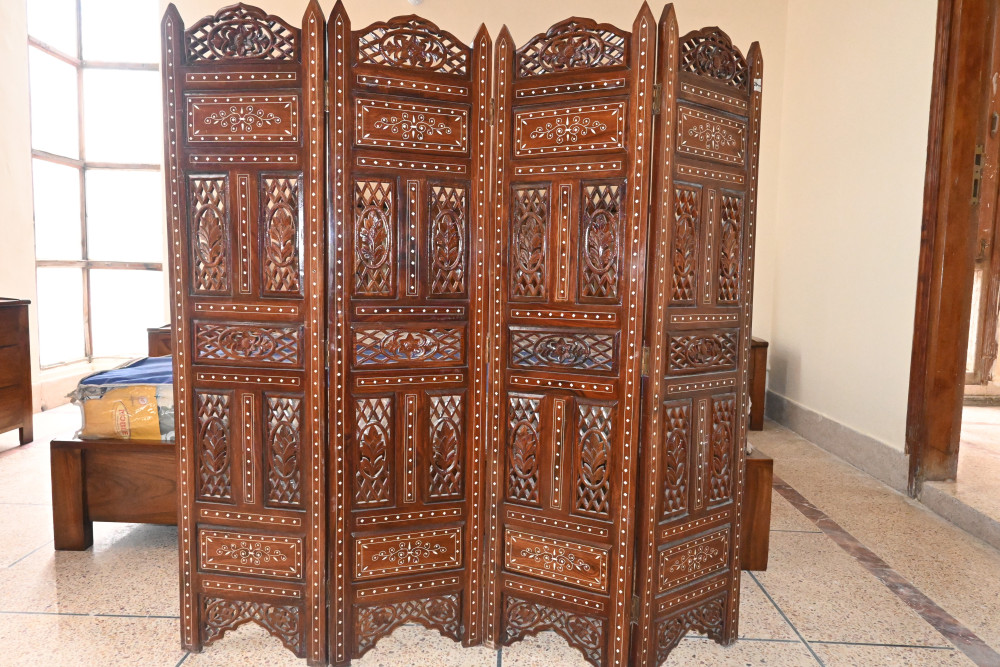 Wooden partition size  48 x48" plastic Inlay cut work made by shesham wood