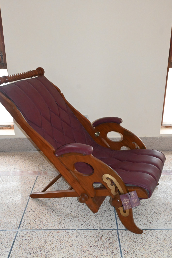 Rest chair with leather cushion shesham wood