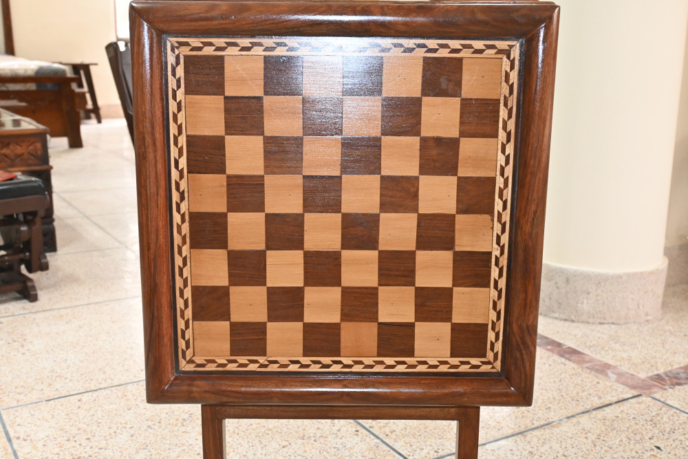 Wooden chess table folding  size 17x17"  solid wood