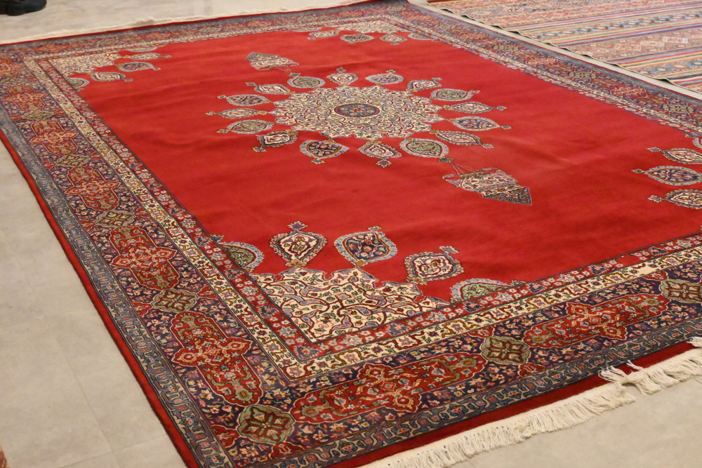 Hand knotted carpet  Kashmir size 8x8