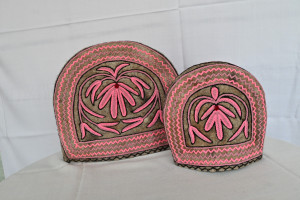 Tea cozi set 2pieces made by wool
