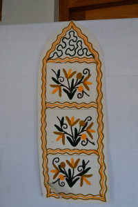 Wall hanging  3 pkt  embroidery